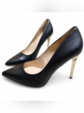 Mixx No. 6 Black Pointed Toe Pumps | Clear Lucite Heel | Size 10
